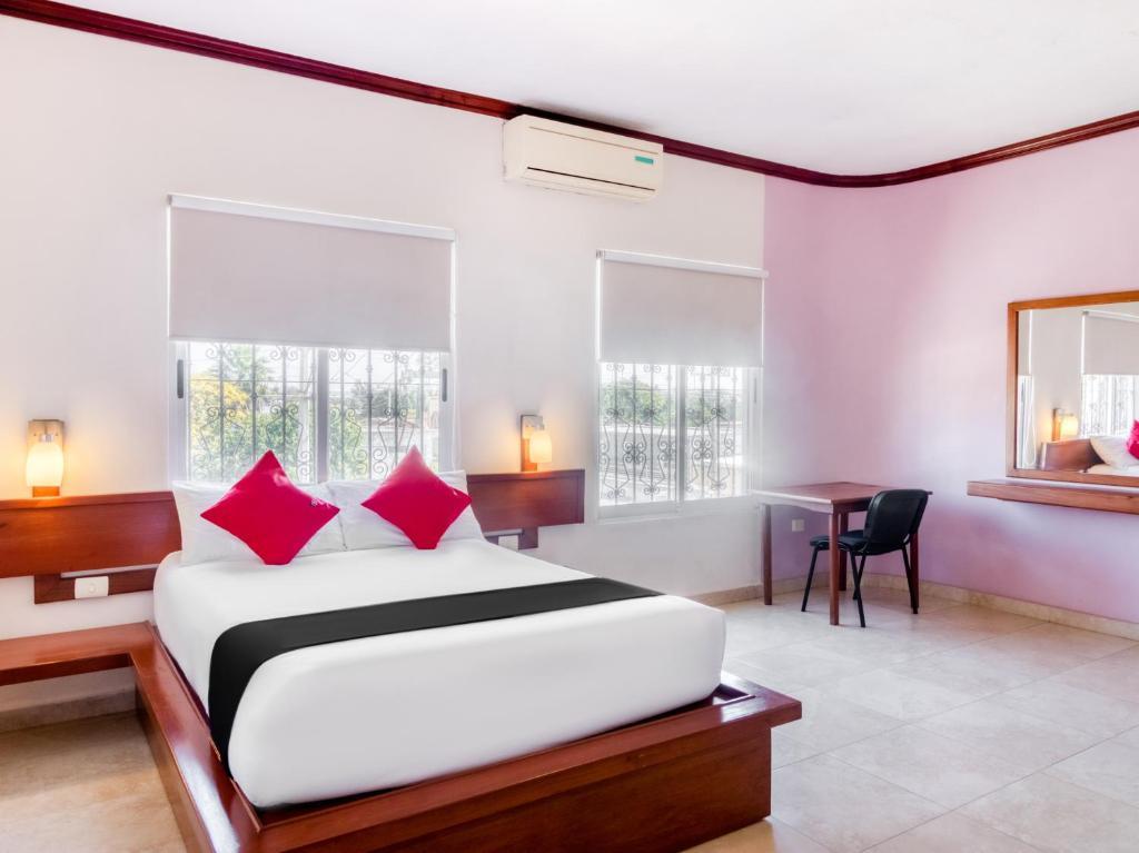 Standard room at Monte Salerno Hotel & Suites